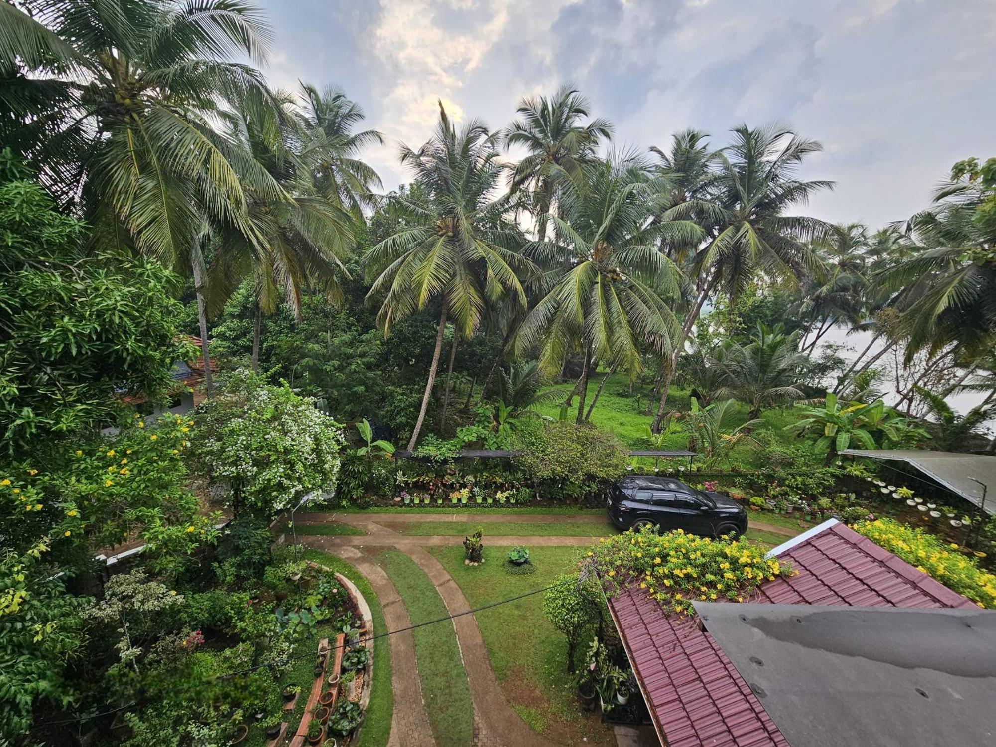 Maleyam Homestay Riverside Kozhikode Exterior foto