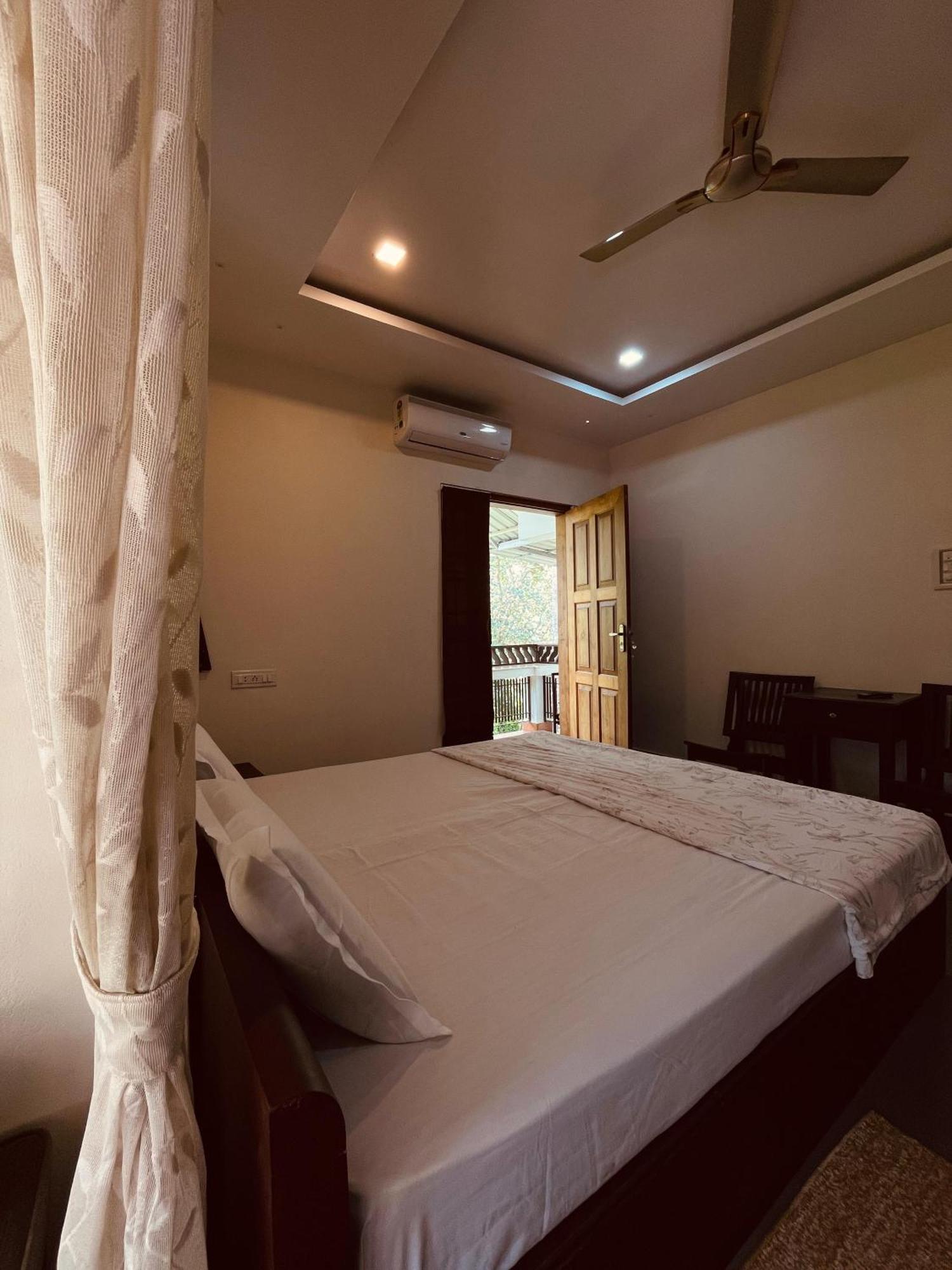 Maleyam Homestay Riverside Kozhikode Exterior foto
