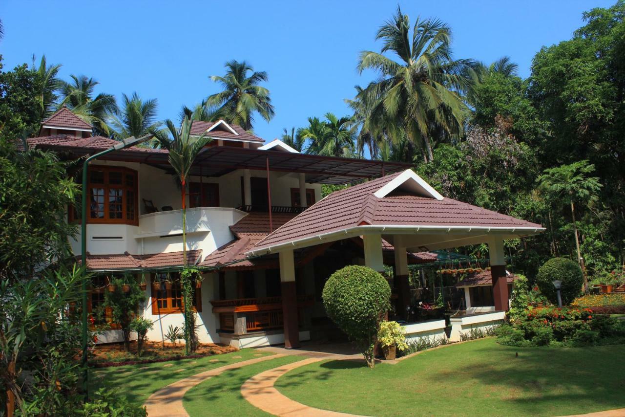 Maleyam Homestay Riverside Kozhikode Exterior foto